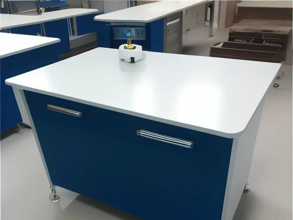 鄭州鋼木實驗臺和全鋼實驗臺的區(qū)別是什么?